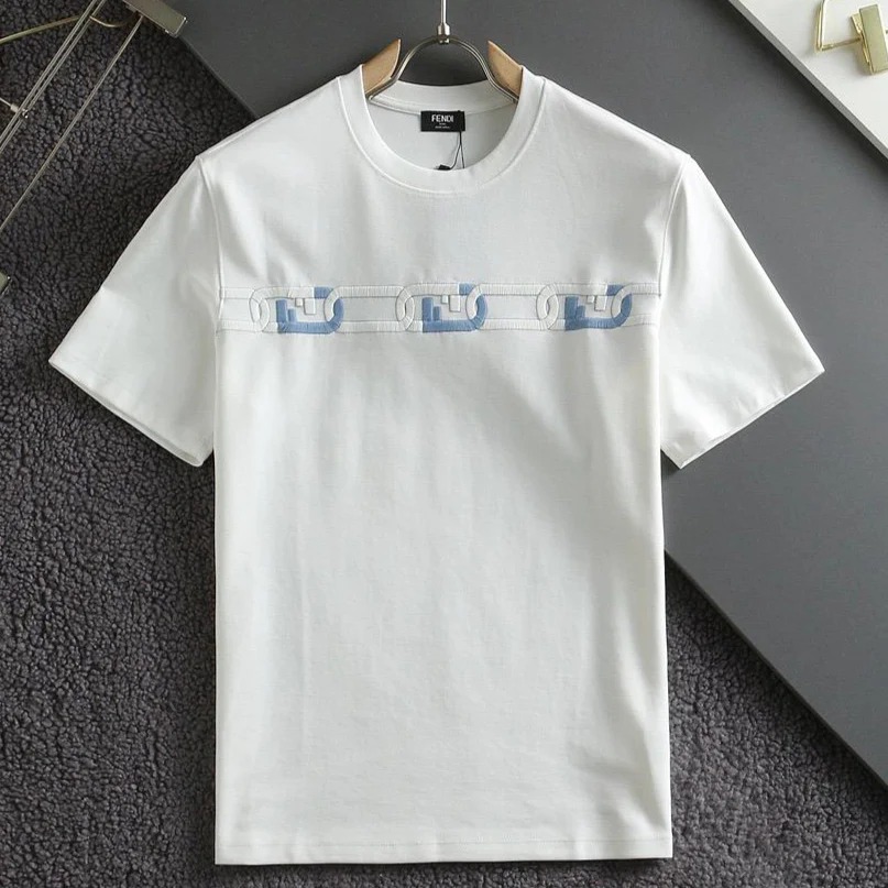 Why Luxury T-Shirts for Men Are a Wardrobe&nbsp;Essential